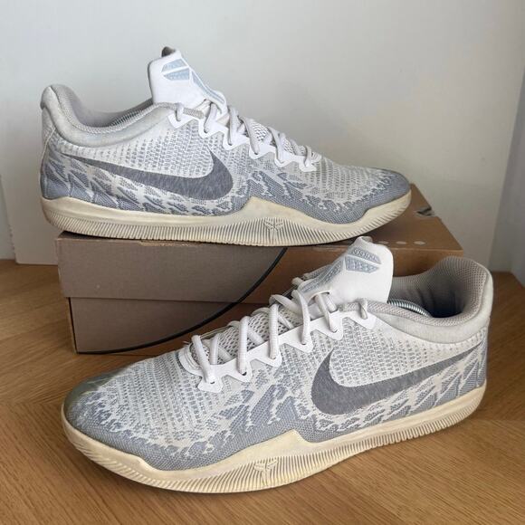 Nike Kobe Mamba Rage Pure Platinum Men Sneakers- SZ 13 - Picture 1 of 12